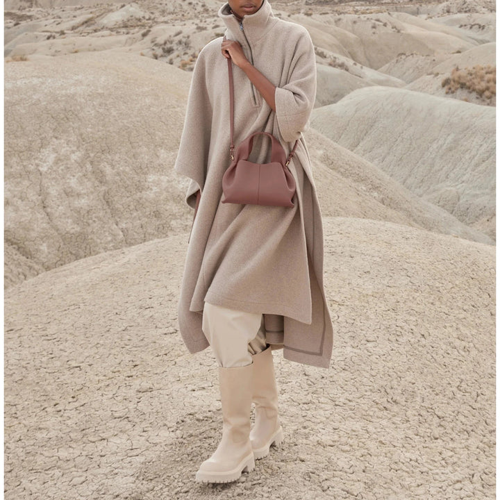 Hérita | Compagnon de Voyage Élégant